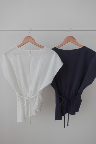 簡約修身不規則blouse
