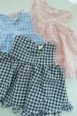 鬆餅格紋blouse