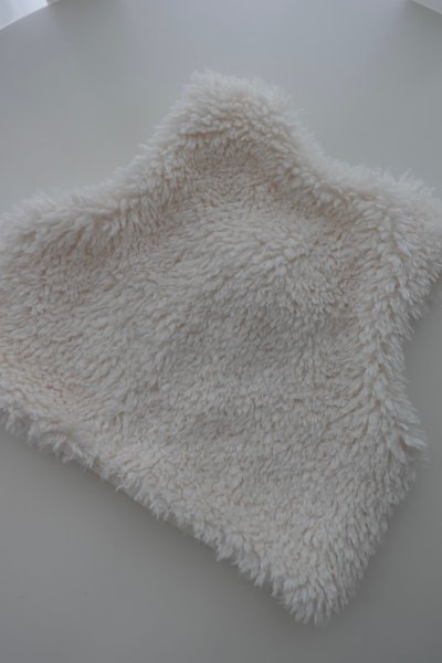 小千金絨毛背心