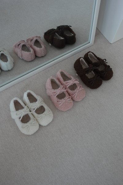 毛絨蝴蝶結平底鞋