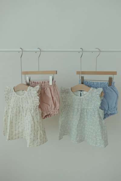 Baby) 碎花blouse套裝